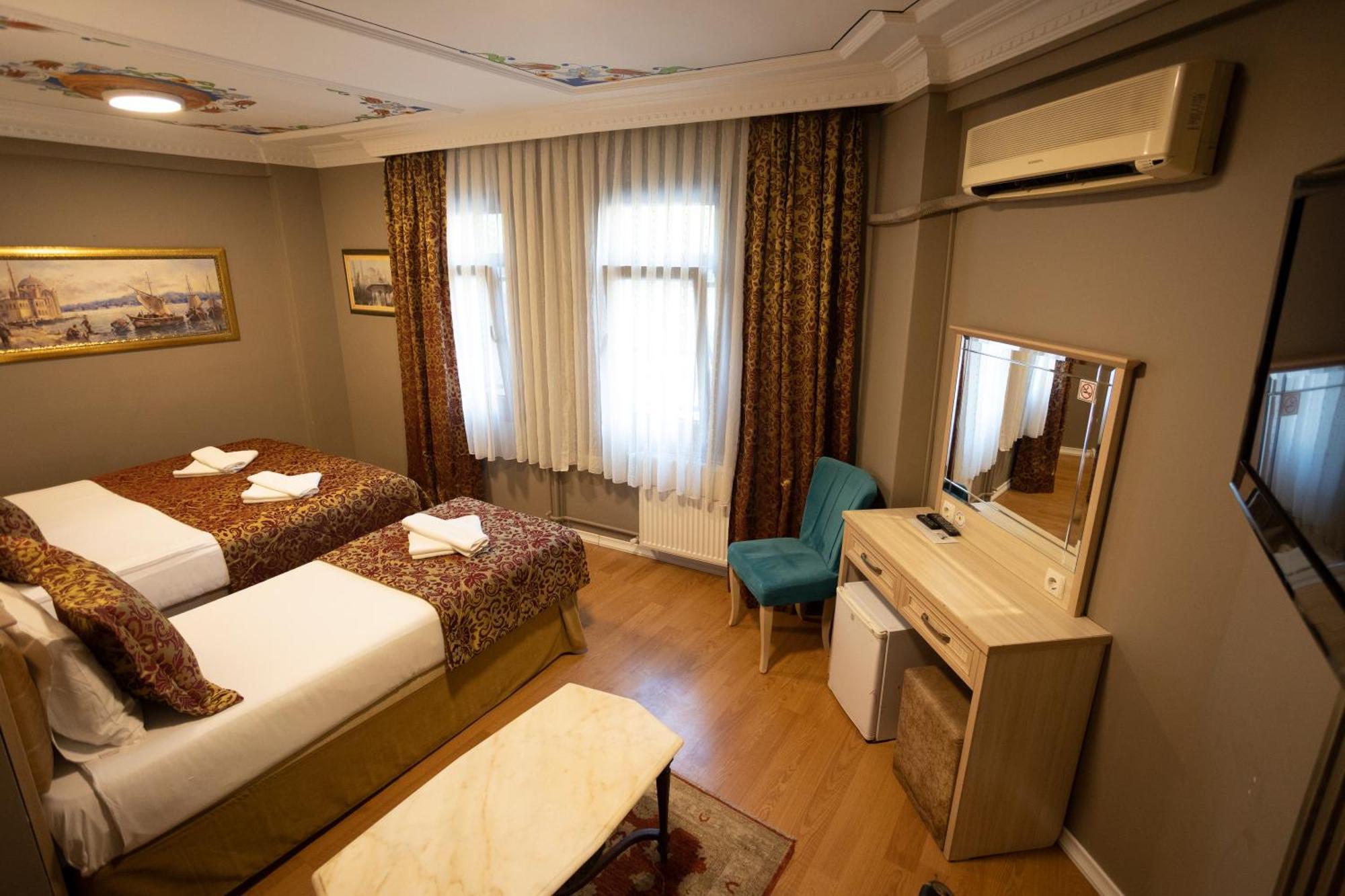 Tashkonak Studio Suites Istanbul Exteriör bild