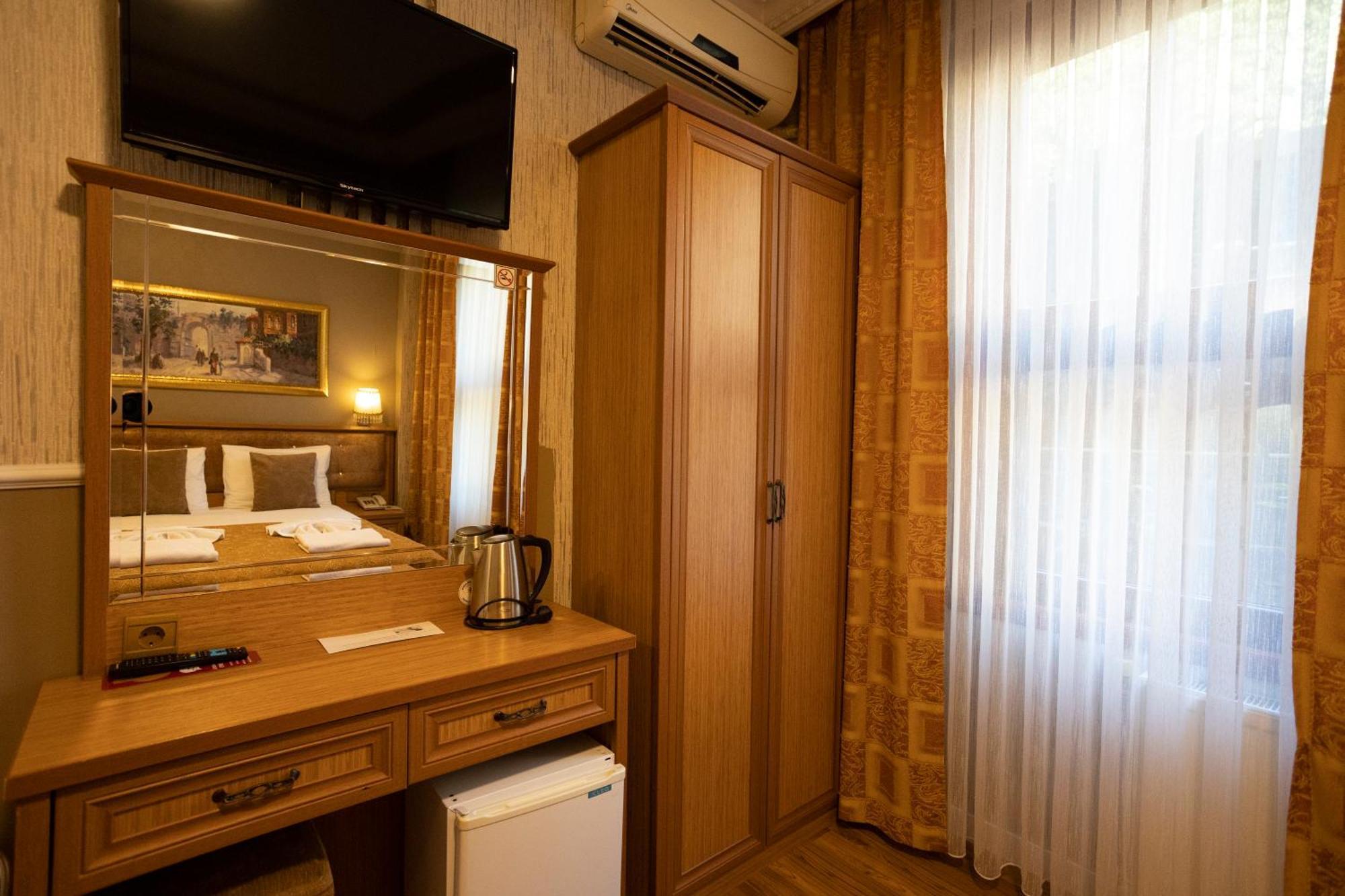Tashkonak Studio Suites Istanbul Exteriör bild
