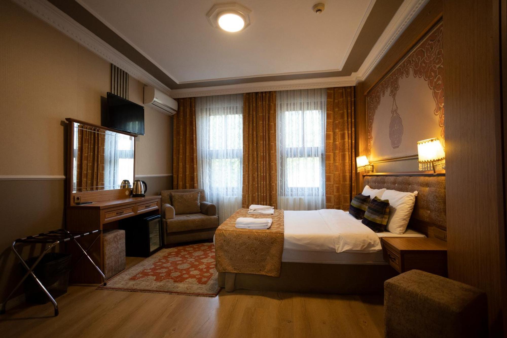 Tashkonak Studio Suites Istanbul Exteriör bild