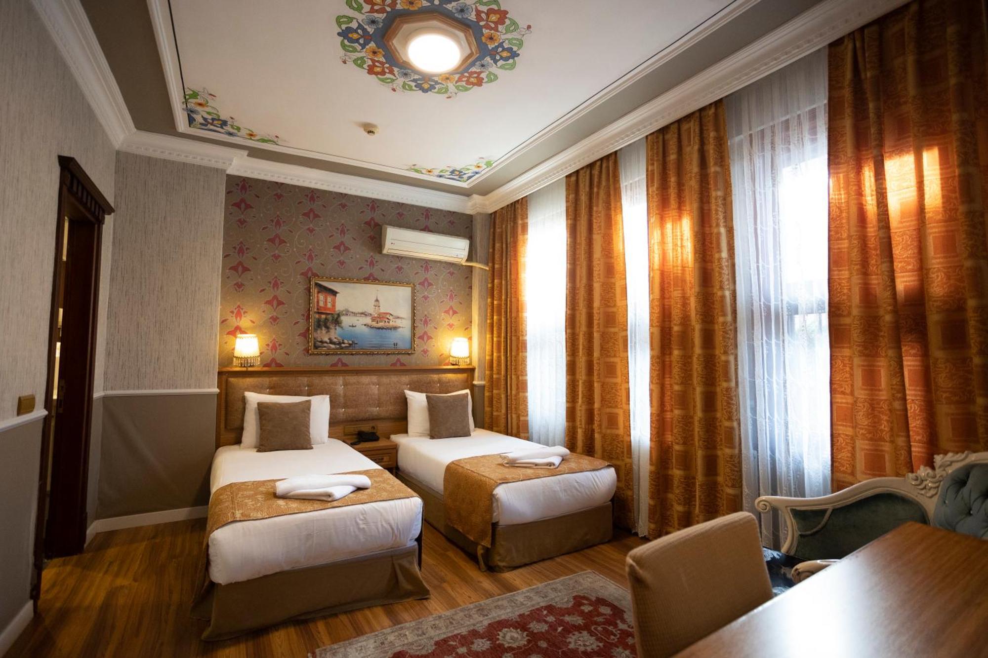 Tashkonak Studio Suites Istanbul Exteriör bild